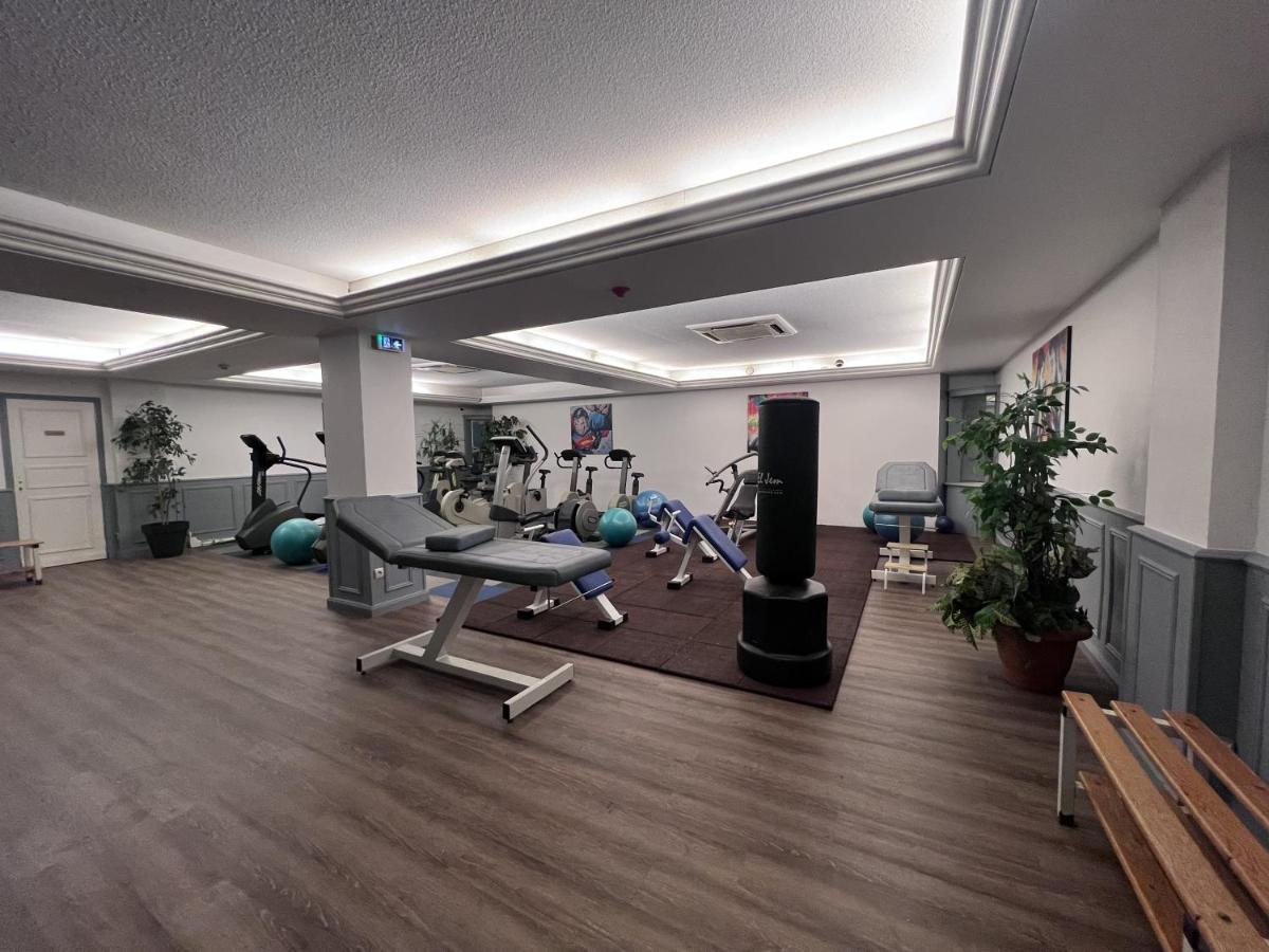 Logis Hotel De La Poste Vitry-le-François المظهر الخارجي الصورة