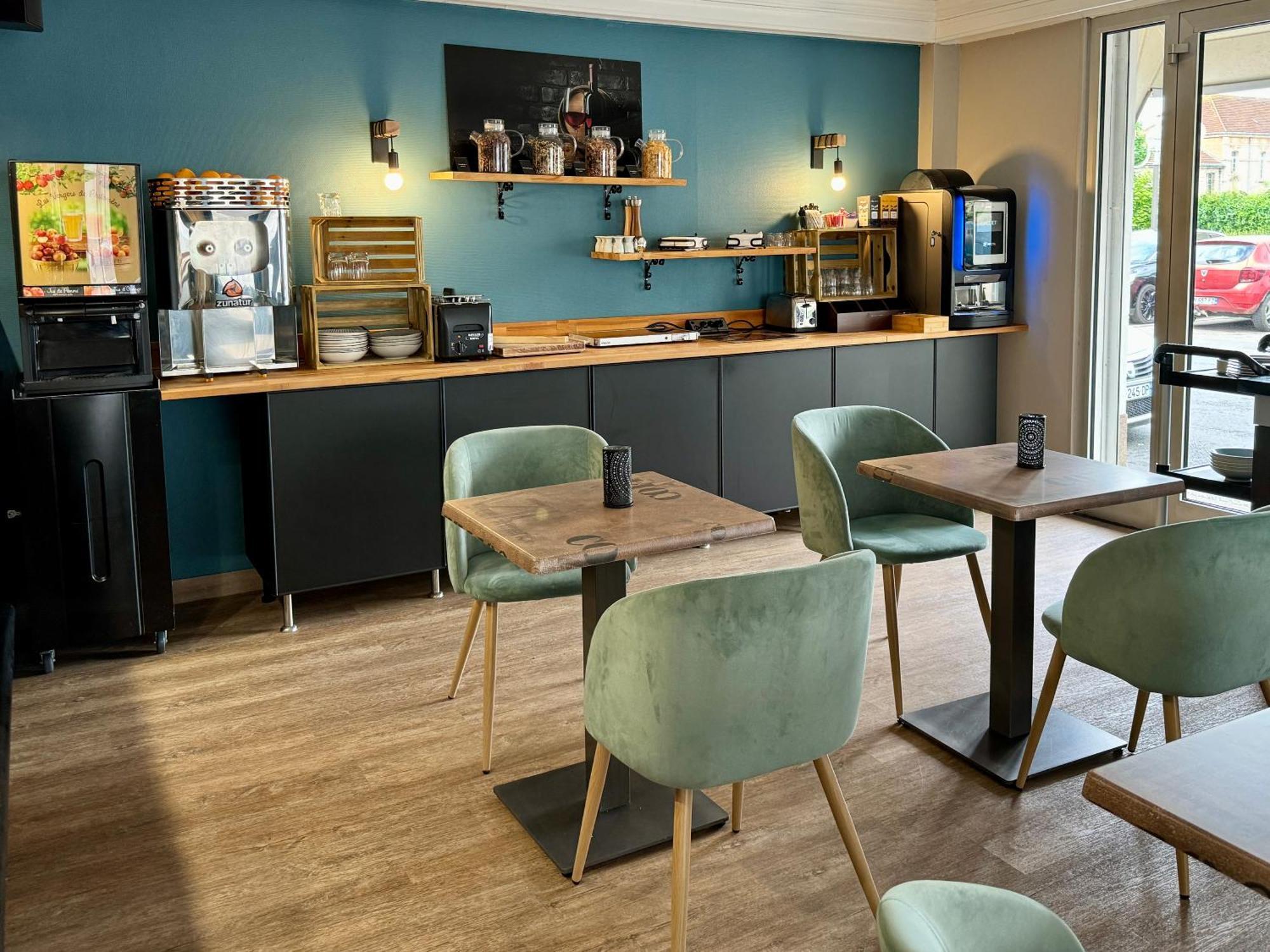 Logis Hotel De La Poste Vitry-le-François المظهر الخارجي الصورة