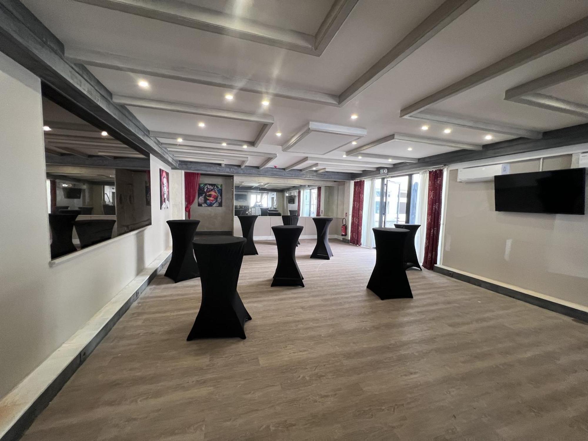 Logis Hotel De La Poste Vitry-le-François المظهر الخارجي الصورة
