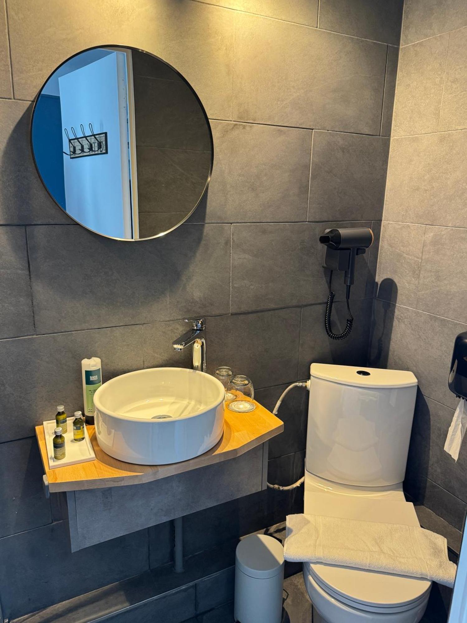 Logis Hotel De La Poste Vitry-le-François المظهر الخارجي الصورة